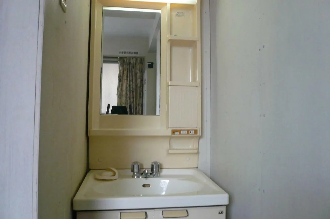 Umeda Dormitory Osaka Hostal